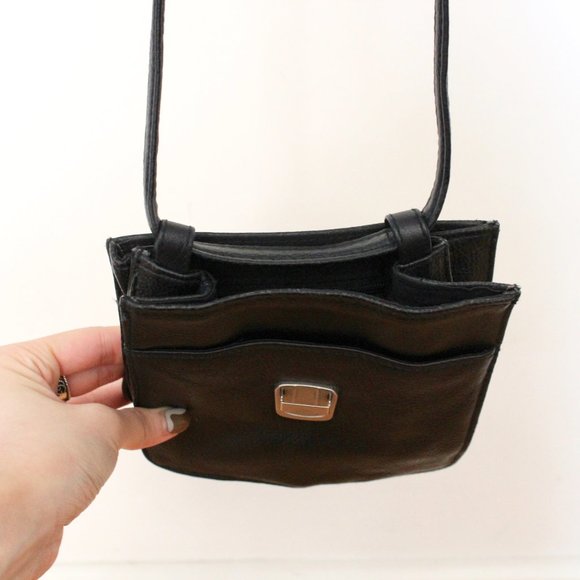 Vintage Soho Design Group Black Pebble Grain Leather Crossbody Bag - Picture 6 of 9